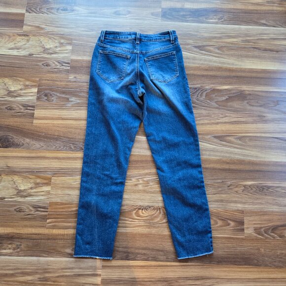 MAX Jeans Women's Mom Jeans Size 2 Ankle Jeans Medium Blue - Picture 2 of 8